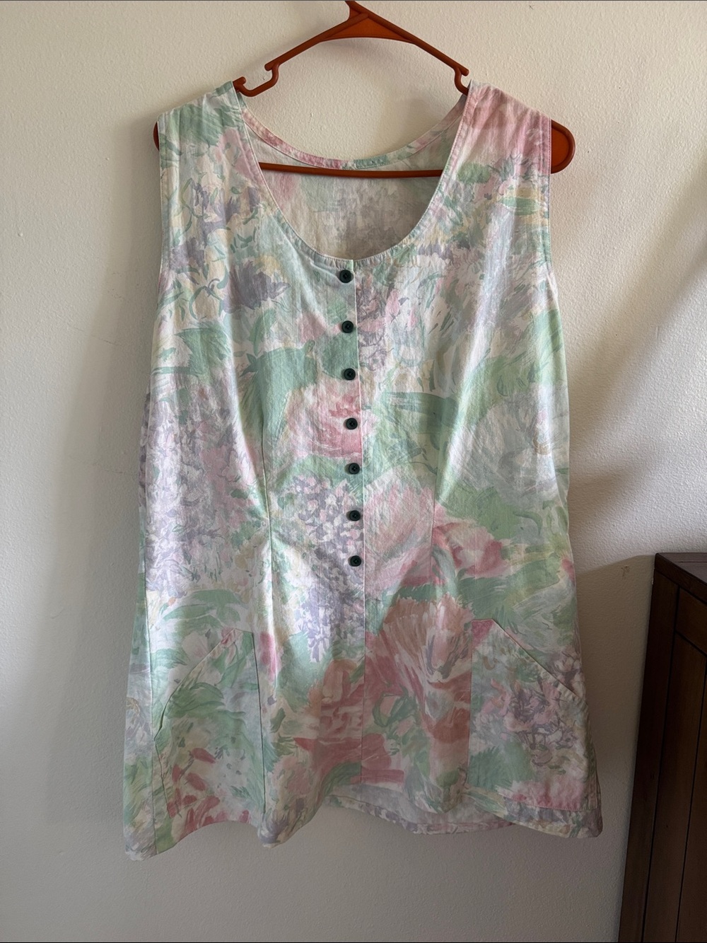 Pastel Floral Button-Front Sleeveless Tunic